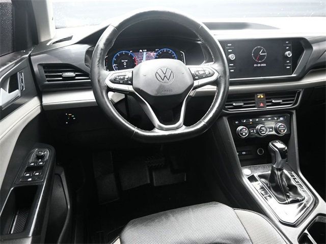 2022 Volkswagen Taos SEL FWD - 22960815 - 17