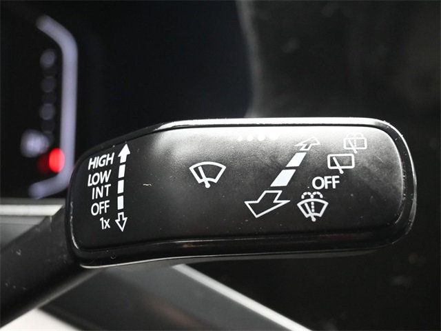 2022 Volkswagen Taos SEL FWD - 22960815 - 27