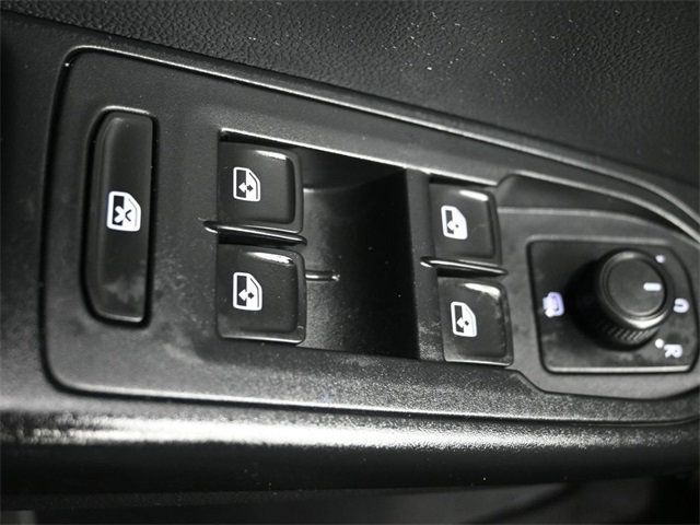 2022 Volkswagen Taos SEL FWD - 22960815 - 29