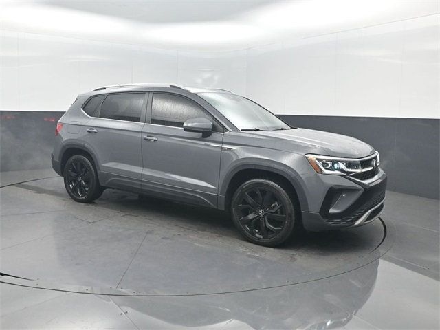 2022 Volkswagen Taos SEL FWD - 22960815 - 36