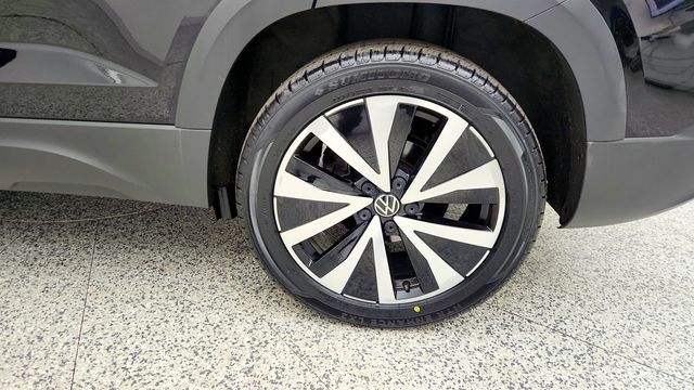 2022 Volkswagen Taos SE w/ 4MOTION All-Wheel Drive & Turbocharged Engine - 22998017 - 8