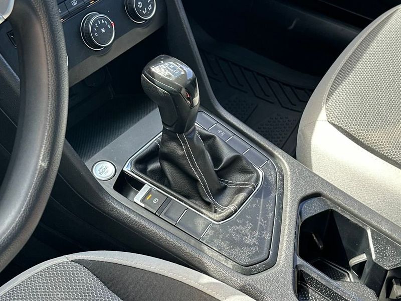 2022 Volkswagen Taos S FWD - 22941574 - 18