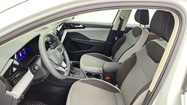 2022 Volkswagen Taos S FWD - 23100044 - 18