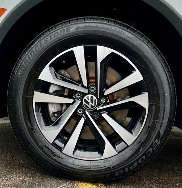 2022 Volkswagen Tiguan 2.0T S 4MOTION - 22989974 - 24