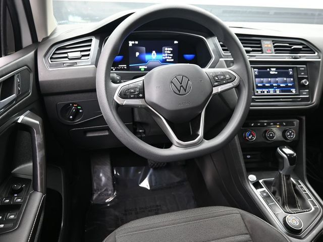 2022 Volkswagen Tiguan 2.0T S 4MOTION - 23017351 - 17