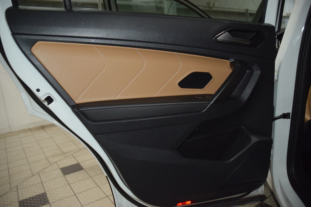 2022 Volkswagen Tiguan 2.0T SE 4MOTION - 23026344 - 39