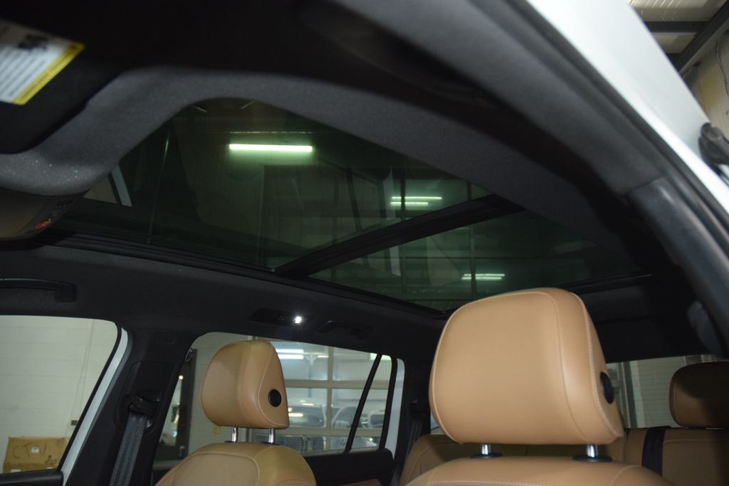 2022 Volkswagen Tiguan 2.0T SE 4MOTION - 23026344 - 43