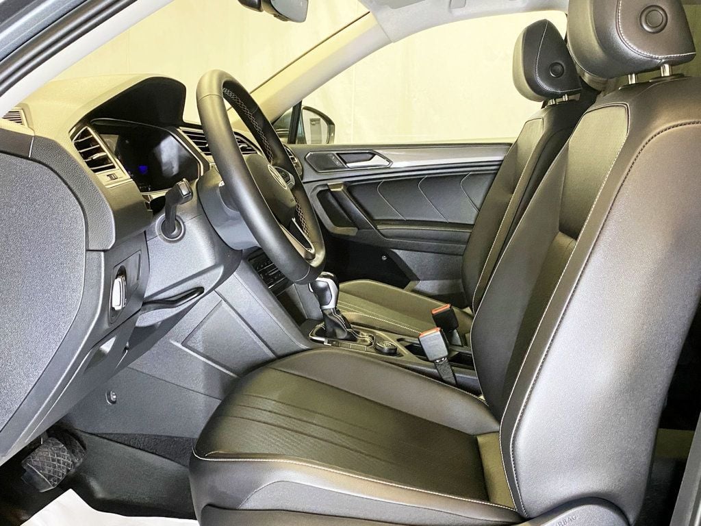 2022 Volkswagen Tiguan SE photo 18