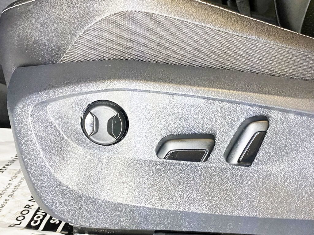 2022 Volkswagen Tiguan SE photo 19