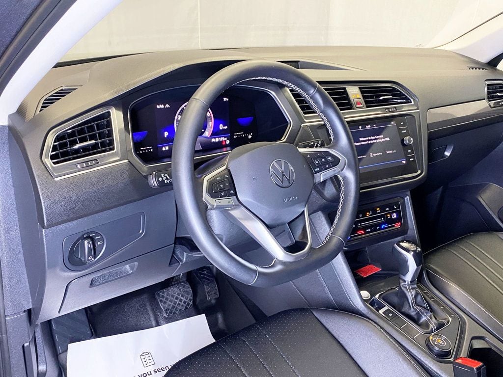2022 Volkswagen Tiguan SE photo 20