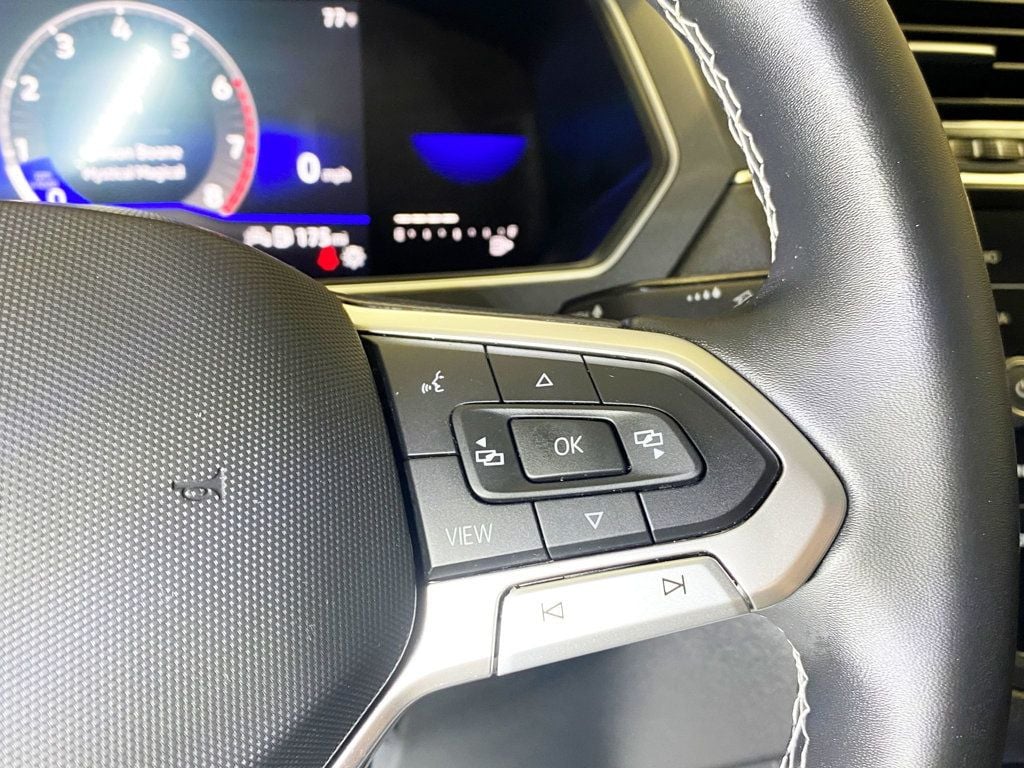2022 Volkswagen Tiguan SE photo 23