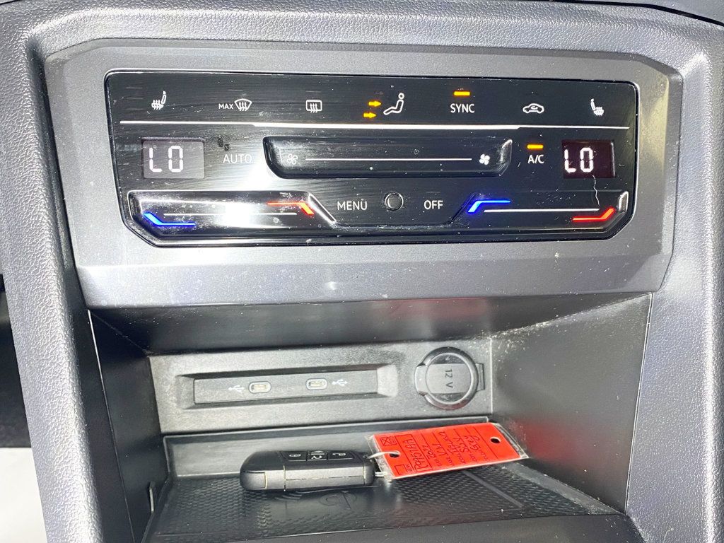 2022 Volkswagen Tiguan SE photo 30
