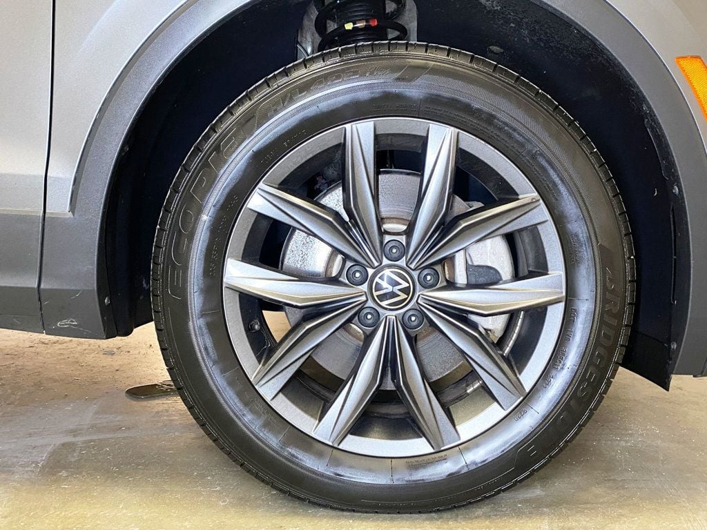 2022 Volkswagen Tiguan SE photo 50