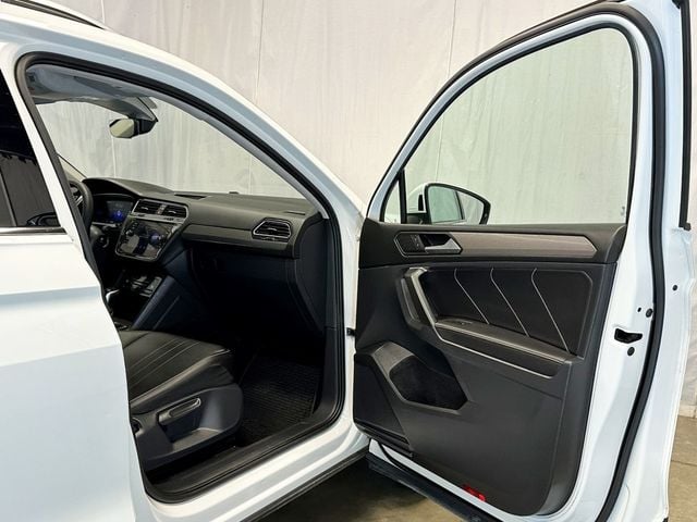 2022 Volkswagen Tiguan 2.0T SE 4MOTION - 23083255 - 17