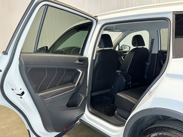 2022 Volkswagen Tiguan 2.0T SE 4MOTION - 23083255 - 35
