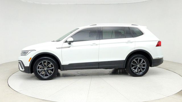 2022 Volkswagen Tiguan 2.0T SE 4MOTION with Power Tilting and Sliding Panoramic Sunroof - 22952694 - 7