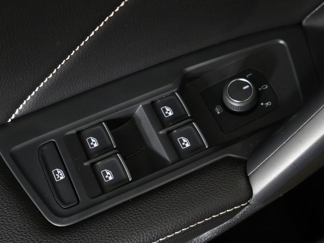 2022 Volkswagen Tiguan 2.0T SE FWD - 22997024 - 38