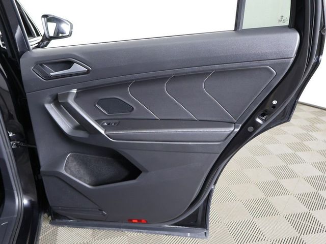 2022 Volkswagen Tiguan 2.0T SE FWD - 23033857 - 25