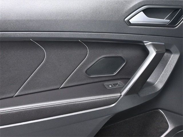 2022 Volkswagen Tiguan 2.0T SE FWD - 22969877 - 13