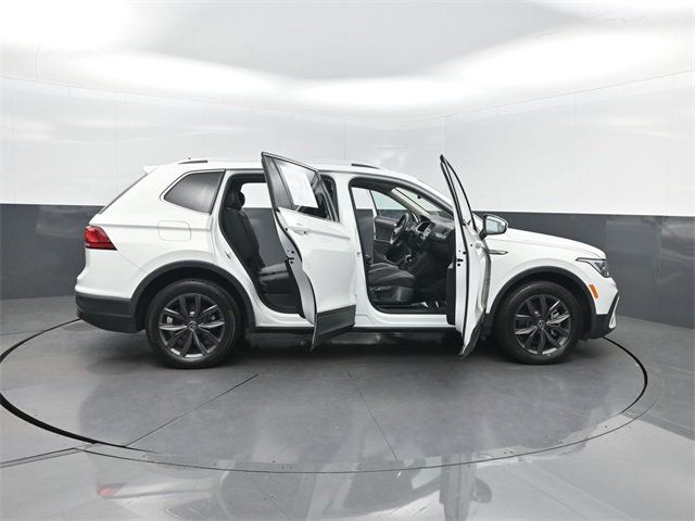 2022 Volkswagen Tiguan 2.0T SE FWD - 22969877 - 40