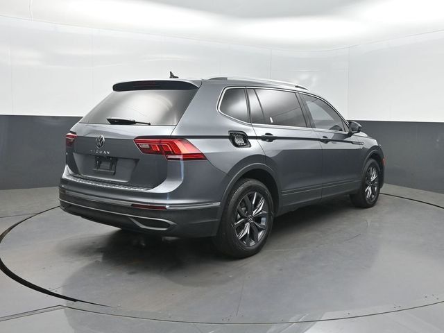 2022 Volkswagen Tiguan 2.0T SE FWD - 22993855 - 31