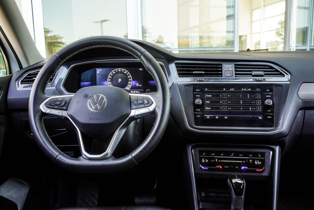 Volkswagen Tiguan photo 17