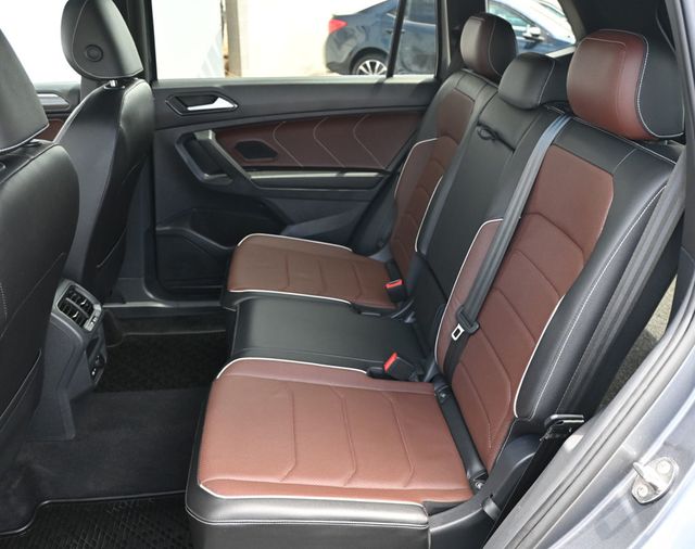 2022 Volkswagen Tiguan 2.0T SEL R-Line 4MOTION - 23064050 - 16