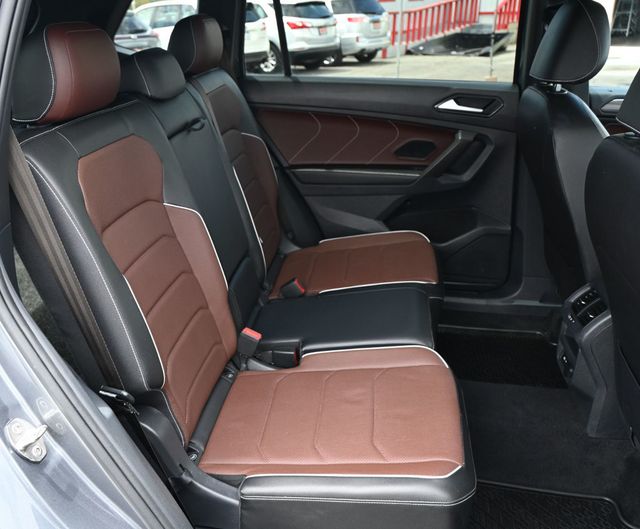 2022 Volkswagen Tiguan 2.0T SEL R-Line 4MOTION - 23064050 - 18