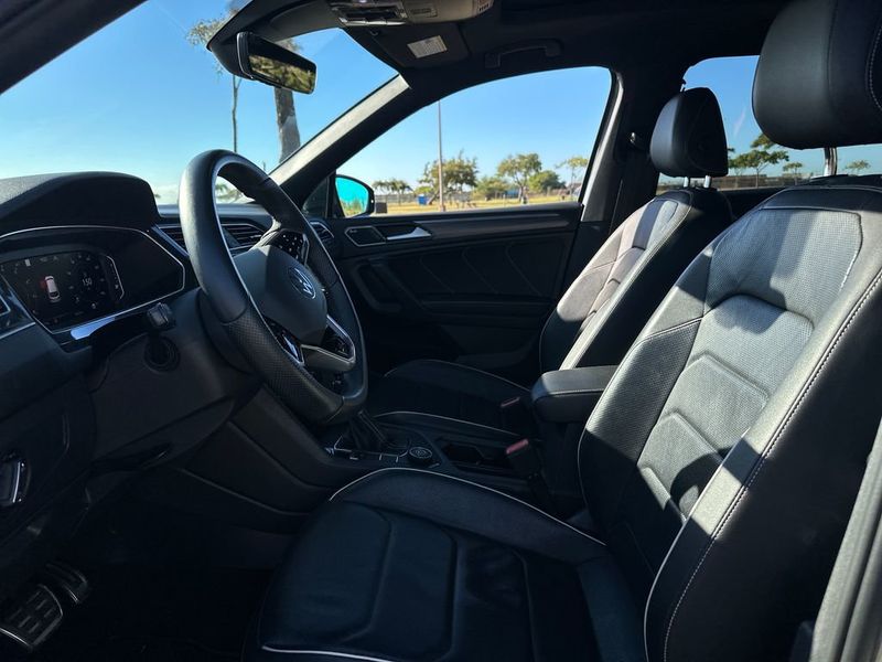 2022 Volkswagen Tiguan 2.0T SEL R-Line 4MOTION - 22959160 - 11