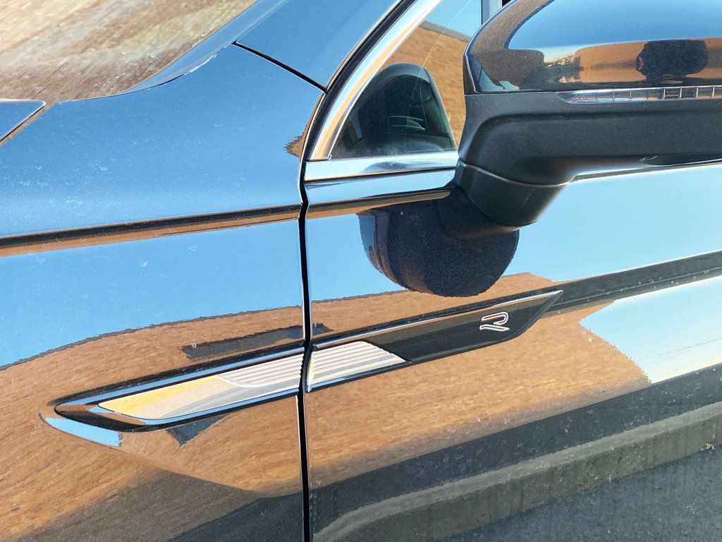 2022 Volkswagen Tiguan 2.0T SEL R-Line 4MOTION - 22992515 - 1