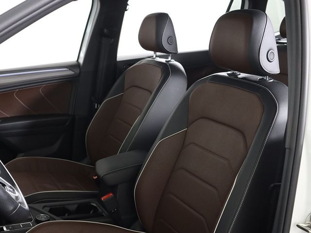 2022 Volkswagen Tiguan 2.0T SEL R-Line 4MOTION - 22965709 - 30