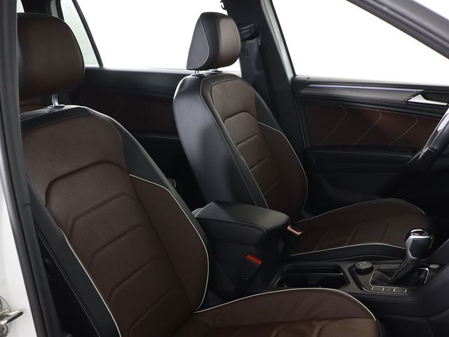 2022 Volkswagen Tiguan 2.0T SEL R-Line 4MOTION - 22965709 - 31