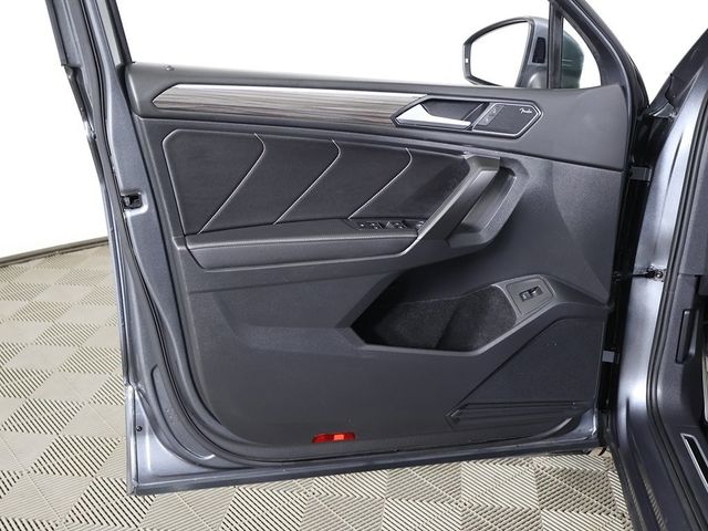 2022 Volkswagen Tiguan 2.0T SEL R-Line 4MOTION - 22987631 - 27