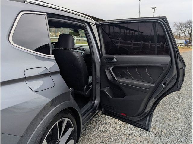 2022 Volkswagen Tiguan 2.0T SEL R-Line 4MOTION - 22947172 - 11