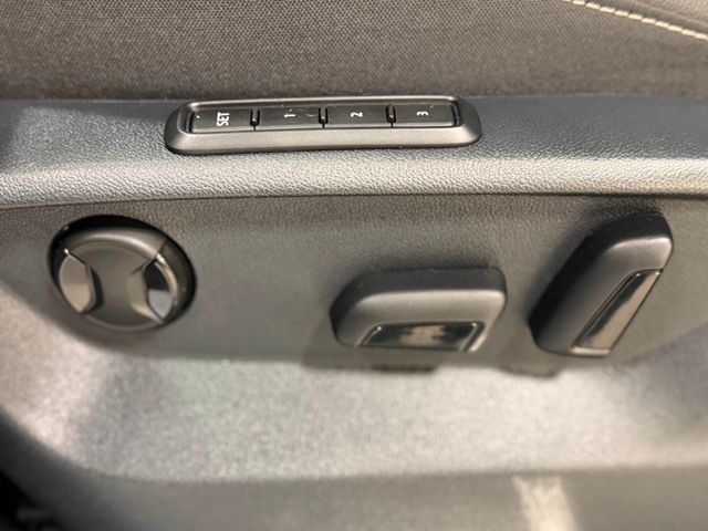 2022 Volkswagen Tiguan 2.0T SEL R-Line 4MOTION - 23028483 - 19