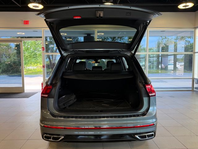 2022 Volkswagen Tiguan 2.0T SEL R-Line 4MOTION - 23028483 - 37