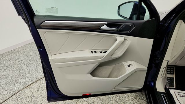 2022 Volkswagen Tiguan 2.0T SEL R-Line 4MOTION - 23019633 - 10