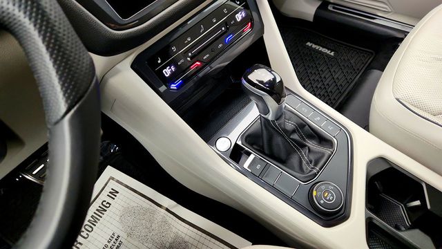 2022 Volkswagen Tiguan 2.0T SEL R-Line 4MOTION - 23019633 - 16