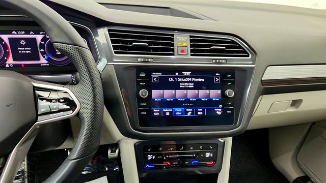 2022 Volkswagen Tiguan 2.0T SEL R-Line 4MOTION - 23019633 - 17