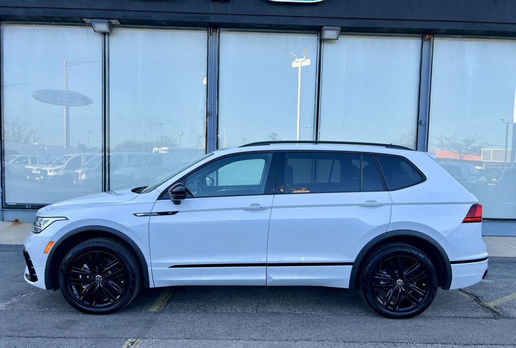 2022 Volkswagen Tiguan 2.0T SE R-Line Black 4MOTION - 23014011 - 43