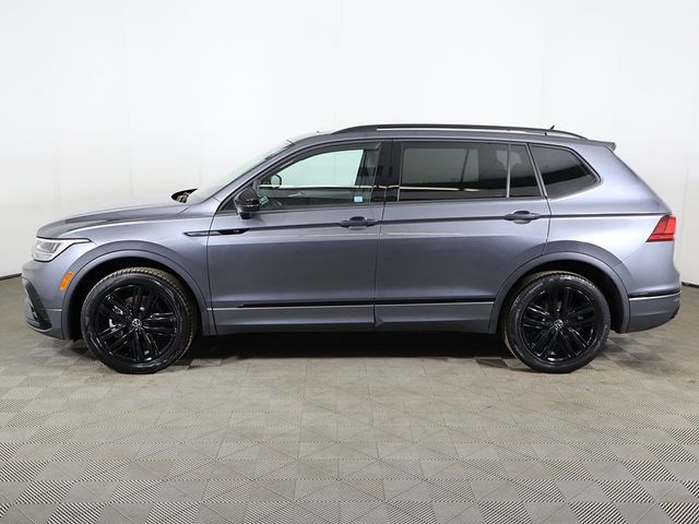 2022 Volkswagen Tiguan 2.0T SE R-Line Black 4MOTION - 22991432 - 16