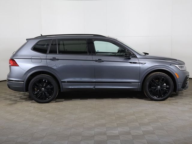 2022 Volkswagen Tiguan 2.0T SE R-Line Black 4MOTION - 22991432 - 17