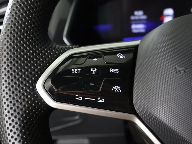 2022 Volkswagen Tiguan 2.0T SE R-Line Black 4MOTION - 22991432 - 41