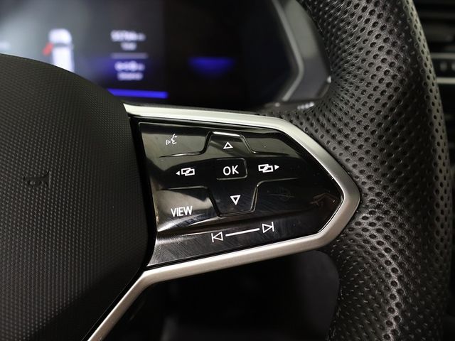 2022 Volkswagen Tiguan 2.0T SE R-Line Black 4MOTION - 22991432 - 42