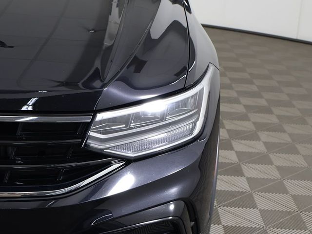 2022 Volkswagen Tiguan 2.0T SE R-Line Black 4MOTION - 23026000 - 14