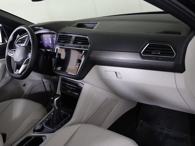 2022 Volkswagen Tiguan 2.0T SE R-Line Black 4MOTION - 23026000 - 29