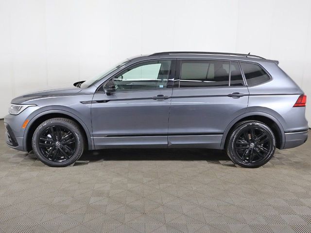 2022 Volkswagen Tiguan 2.0T SE R-Line Black 4MOTION - 23035028 - 17