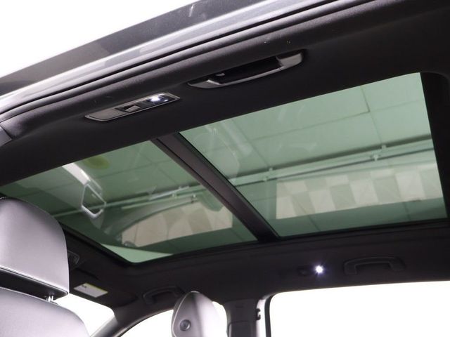 2022 Volkswagen Tiguan 2.0T SE R-Line Black 4MOTION - 23035028 - 21