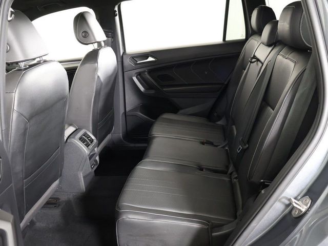 2022 Volkswagen Tiguan 2.0T SE R-Line Black 4MOTION - 23035028 - 35
