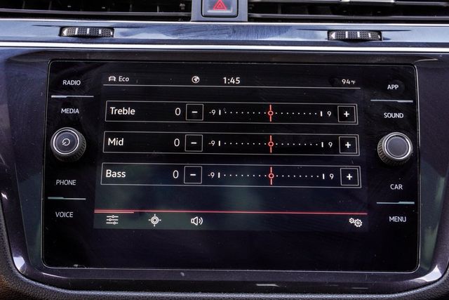 2022 Volkswagen Tiguan 2.0T SE R-Line Black 4MOTION - 22916882 - 19